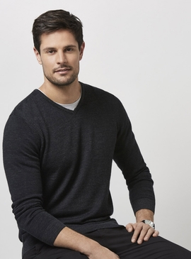 Men's Origin Merino V Neck Pullover - Graham Brown & CO