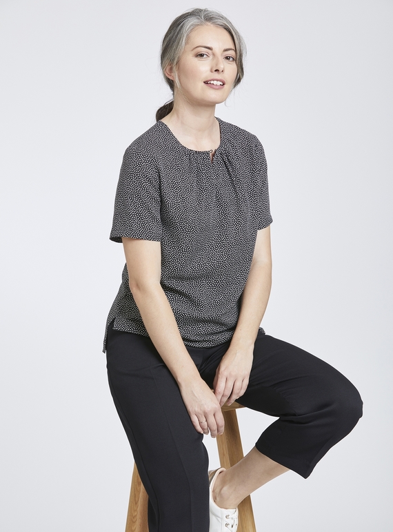 Speckle Print Collarless Top with Gathered Neckline