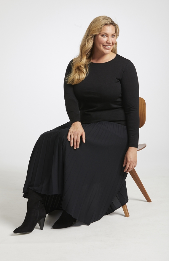 Merino Long Sleeve Scoop Neck Top