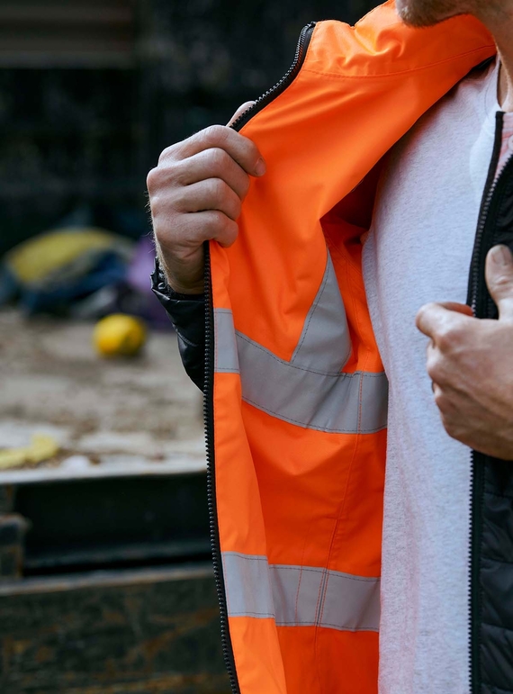 Taped Hi Vis Reversible Puffer Jacket - Detail