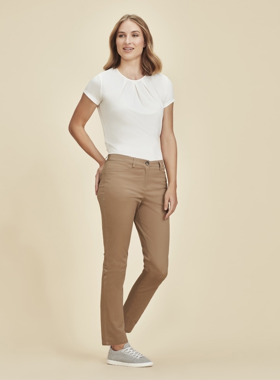 Traveller Slim Leg Stretch Chino Pant - Women - Desert