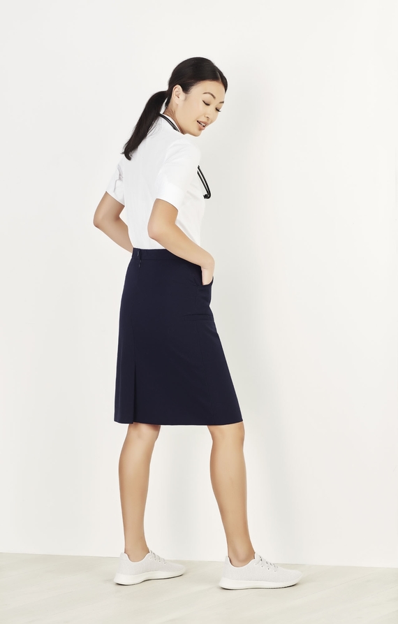 Comfort Waist Cargo Skirt - Women