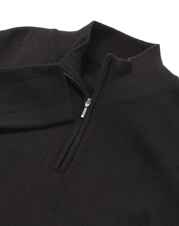 Men's 1/2 Zip Pullover - Graham Brown & CO - Detail
