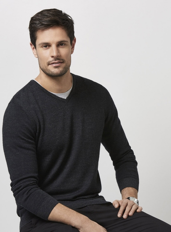 Men's Origin Merino V Neck Pullover - Graham Brown & CO